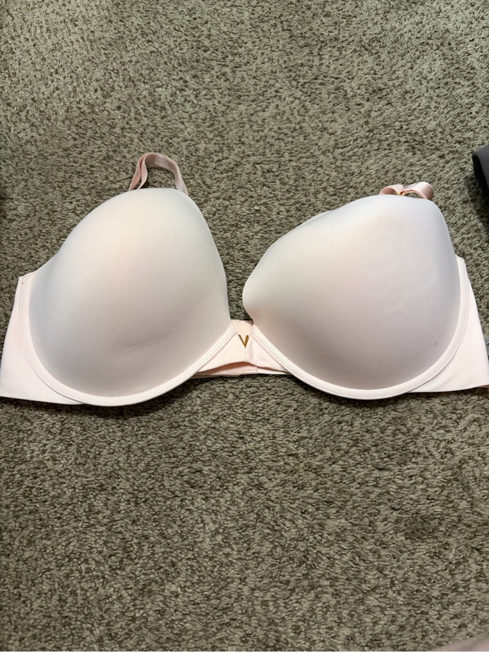 Victoria Secret Very sexy smooth push up bra